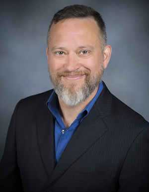 Gavin E. Arteel Headshot
