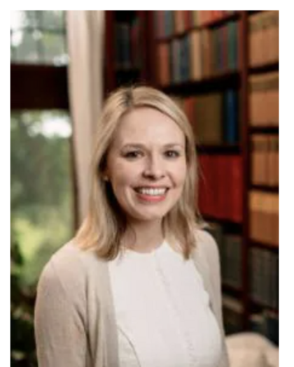 Moira B Hilscher, MD