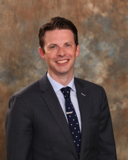 David W Victor, MD