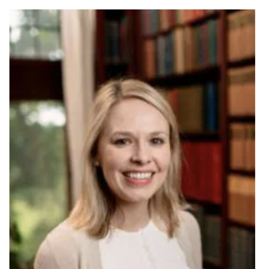 Moira B Hilscher, MD