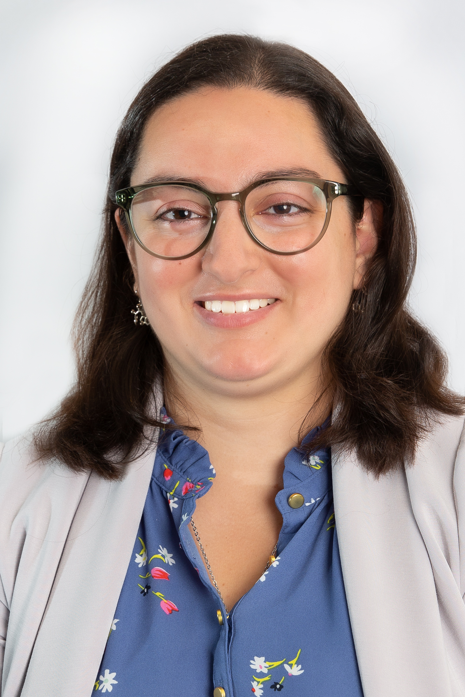 Bio image for Laura Molina